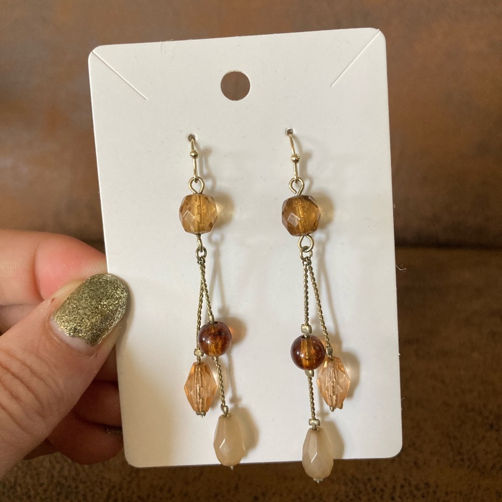 NWT Y2K Dangle Beaded Earrings
